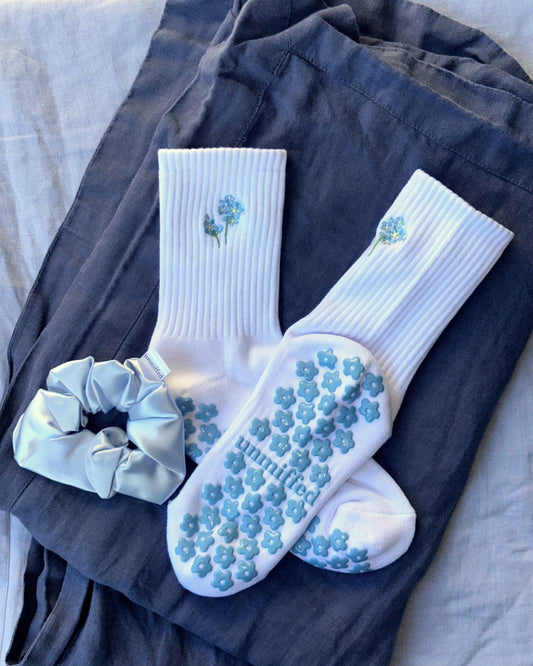 feelin' blue | sock & silk scrunchie bundle