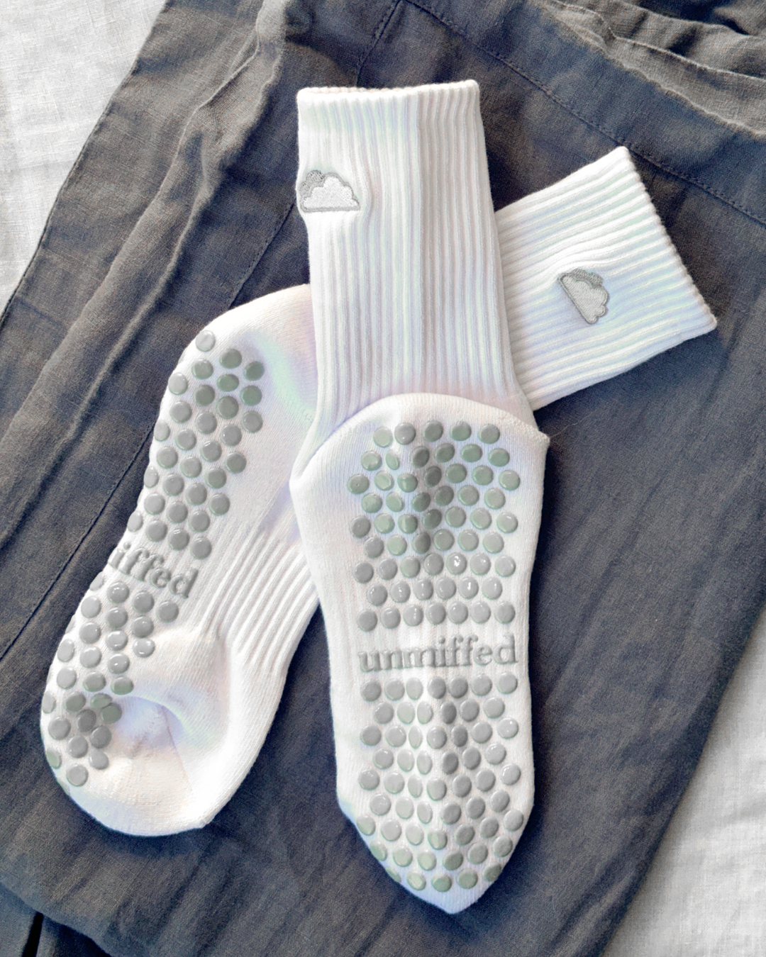 silver linings | grip socks