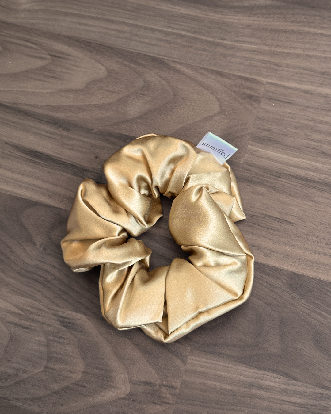 silk scrunchie | 100% mulberry silk