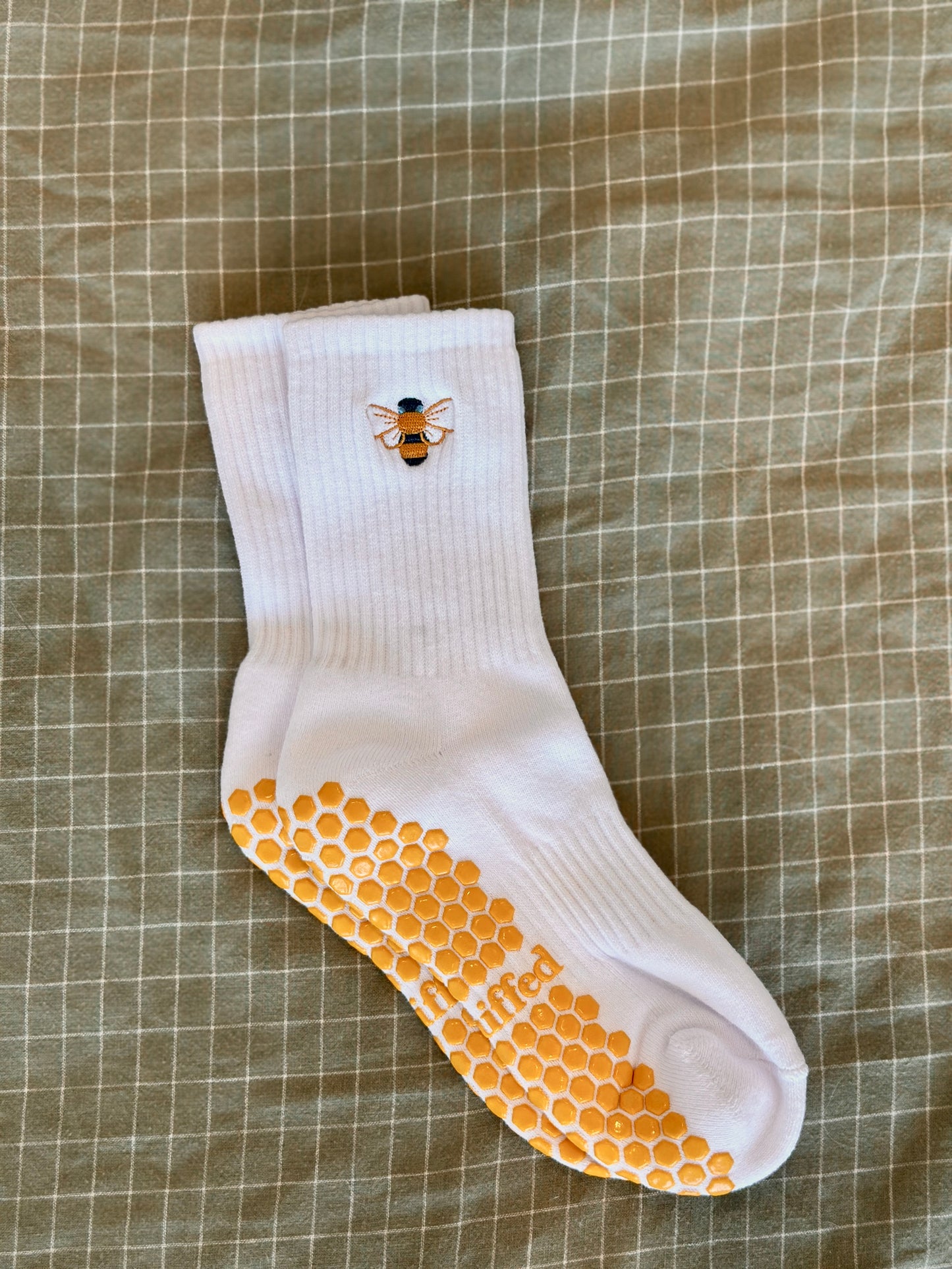 honey, I have Pilates | grip socks