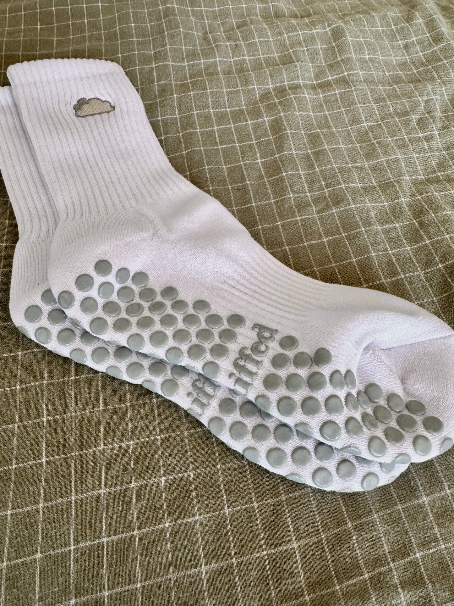 silver linings | grip socks