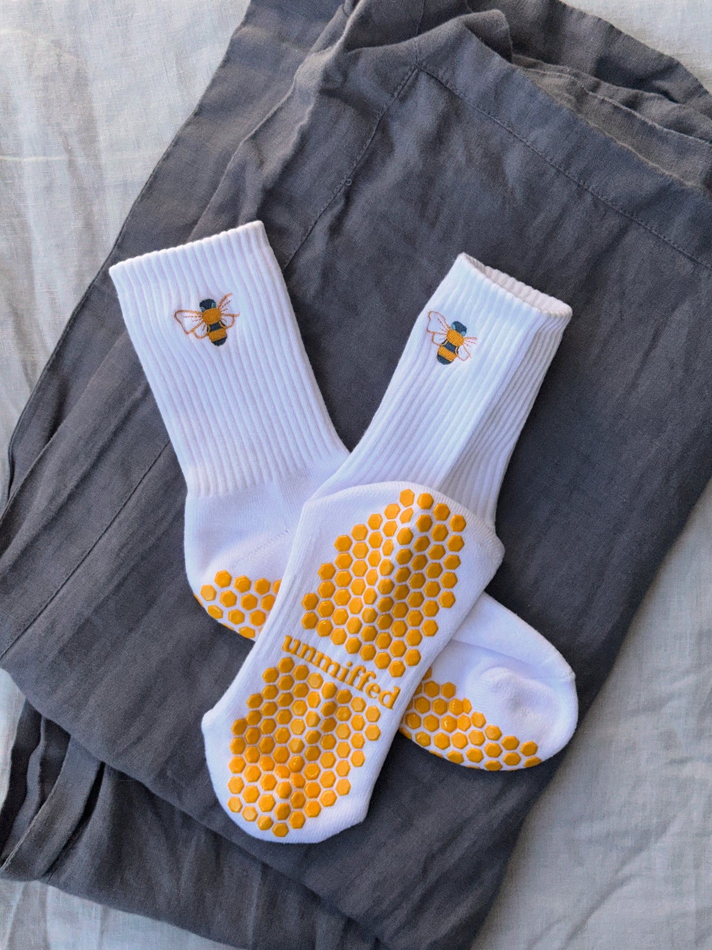 honey, I have Pilates | grip socks